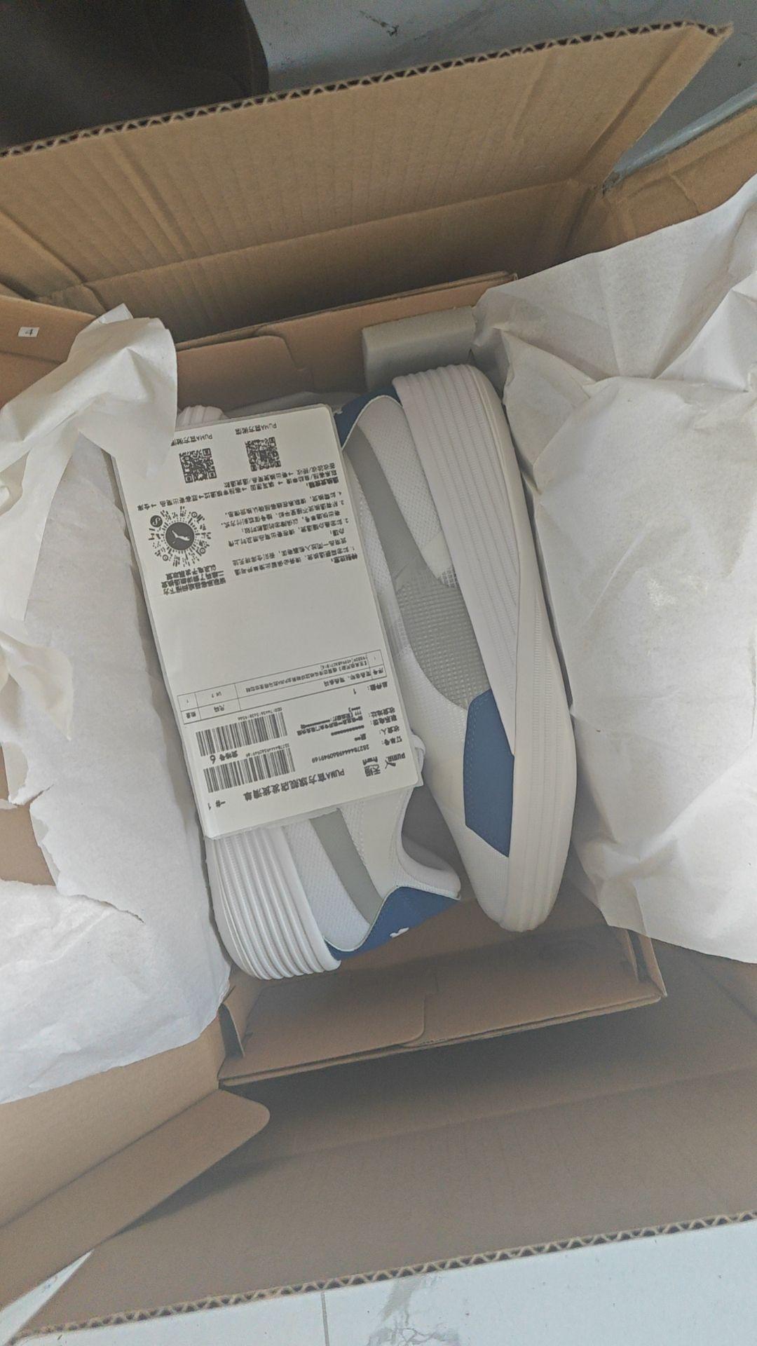 脚感还行 适合小体重篮球爱好者 平时日常